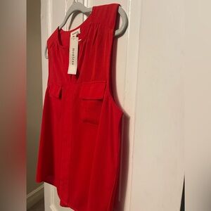 Monteau NWT Women's Red Sleeveless Top